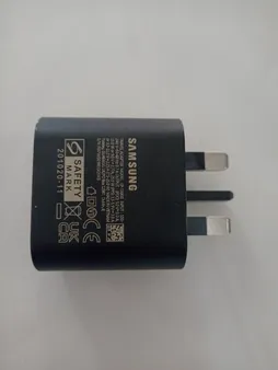 تبلت ۸.۷ اینچ سامسونگ مدل Galaxy Tab A9-4G ظرفیت 64 گیگابایت و رم 4 گیگابایت به همراه شارژر