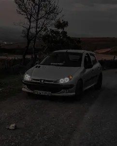 تجریه خرید چراغ جلو خودرو گروه پژوهش صنعت مدرن مدل Pa101 مناسب برای پژو 206 بسته دو عددی