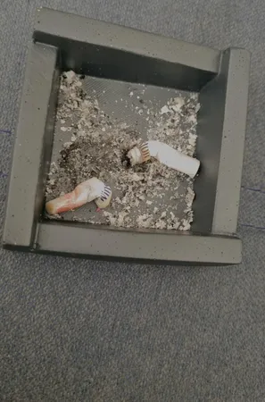 زیرسیگاری دکوسیتی مدل dco66