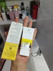 تجریه خرید کرم مرطوب کننده و روشن کننده مدیلن مدل Vitamin C حجم 30 میلی لیتر