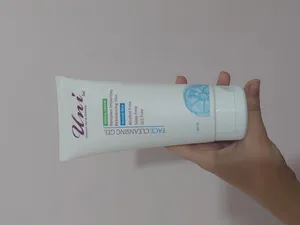 تجریه خرید ژل پاک کننده صورت یونی لد مدل Normal To Combination Skin حجم 200 میلی لیتر