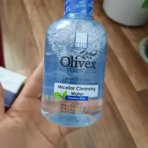 تجریه خرید آب پاک کننده آرایش صورت الیوکس مدل میسلار حجم 200 میلی لیتر