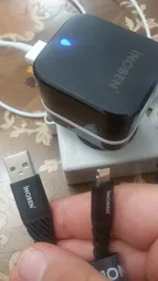 شارژر دیواری آینوبن مدل W1A همراه با کابل لایتنینگ TPE