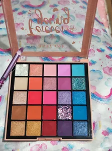 تجریه خرید پالت سایه چشم انی لیدی مدل FOREVER YOUNG