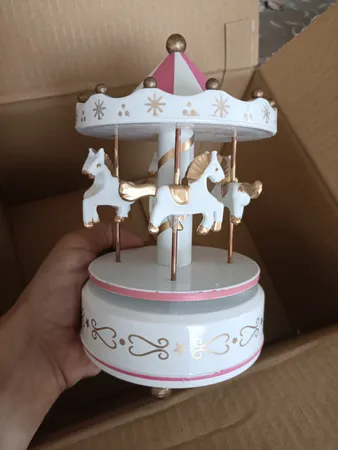 اسب موزیکال شیانچی طرح چرخ و فلک