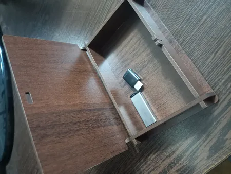 جعبه هدیه مدل یاقوت