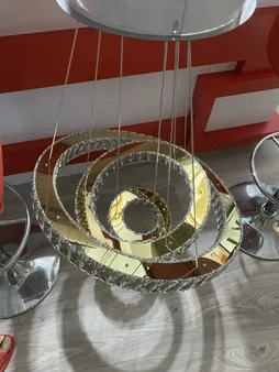 چراغ آویز مدل i10