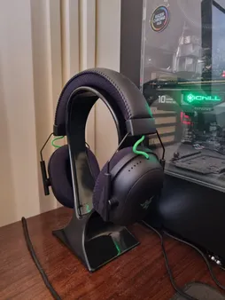 هدست مخصوص بازی ریزر مدل BlackShark V2 + USB Sound Card