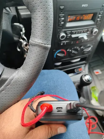 پاوربانک یوسمز مدل CD168-22.5W ظرفیت 20000 میلی آمپر