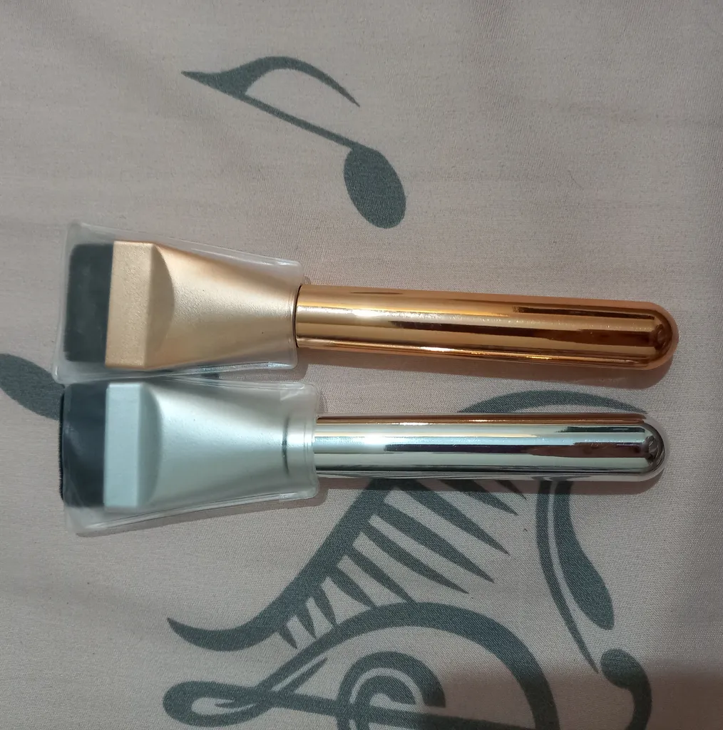 برس آرایشی مدل فلت