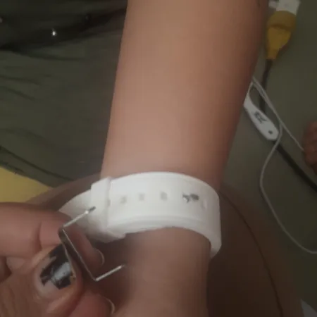 ساعت مچی عقربه ای دخترانه مدل فرشته کد 111