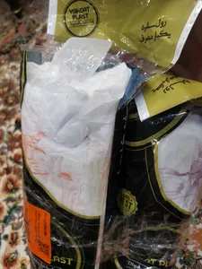 تجریه خرید سفره یکبار مصرف طرح گل رول 50 متری بسته 2 عددی