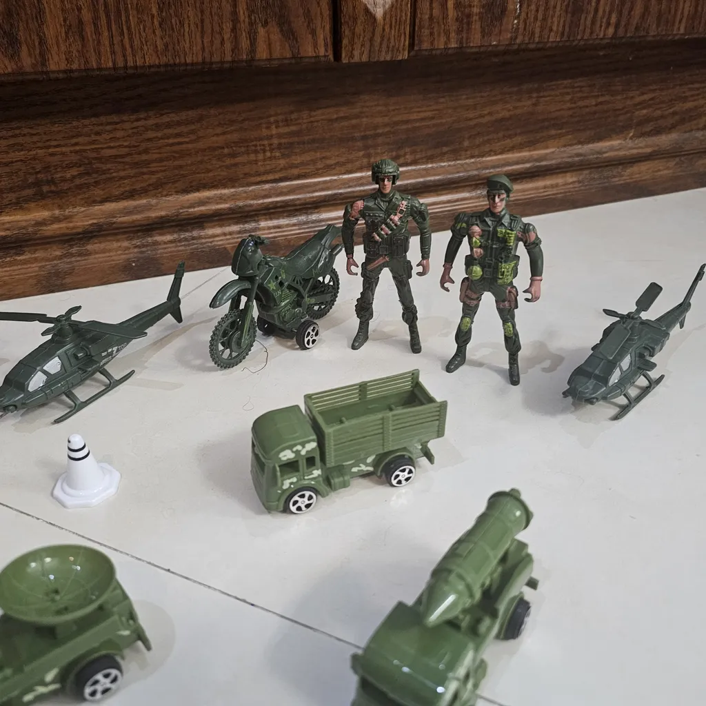 ست اسباب بازی جنگی ناب سل مدل فرمانده مجموعه 13 عددی