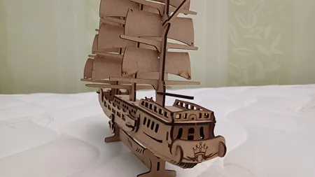 ساختنی مدل کشتی بادبانی