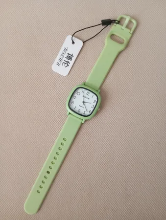 ساعت مچی عقربه ای دخترانه بولون مدل 01