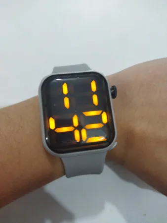 ساعت مچی دیجیتال بچه گانه مدل D1