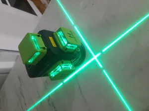 تجریه خرید تراز لیزری ای مکس هوپر مدل B03CG