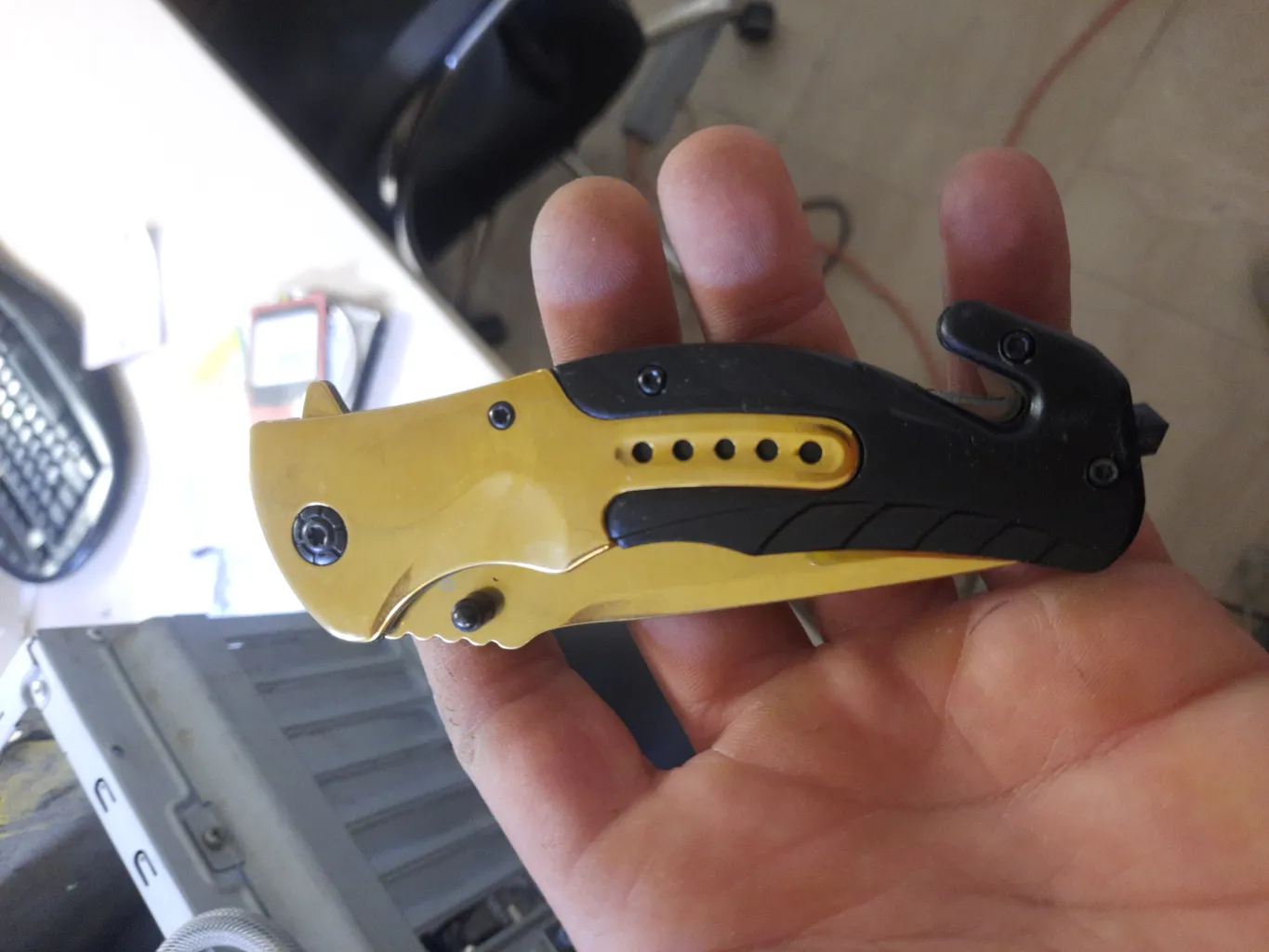 چاقوی سفری بوکر مدل F90