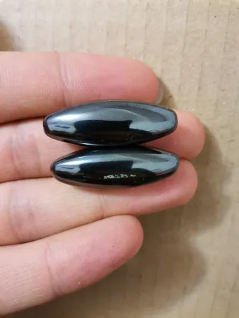 ابزار شوخی دنیای سرگرمی های کمیاب طرح مگنت مدل DSK-A4321 بسته 2 عددی