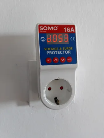 محافظ ولتاژ سومو مدل SM516