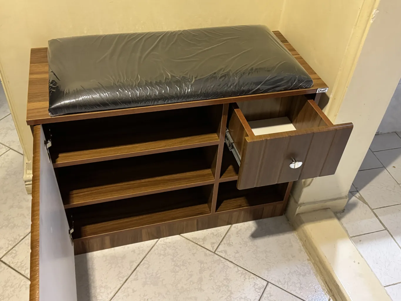 جاکفشی اعیان مدل FH415