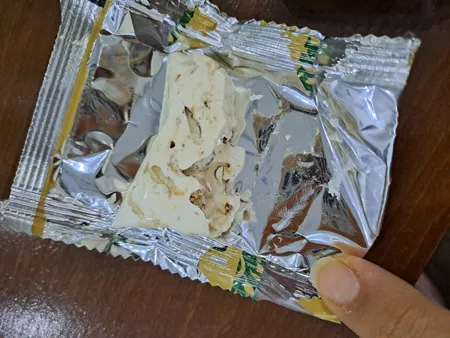 گز بدون قند کامور مقدار 230 گرم