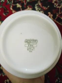 سرویس غذاخوری 102 پارچه چینی زرین ایران سری رادیانس مدل White درجه یک