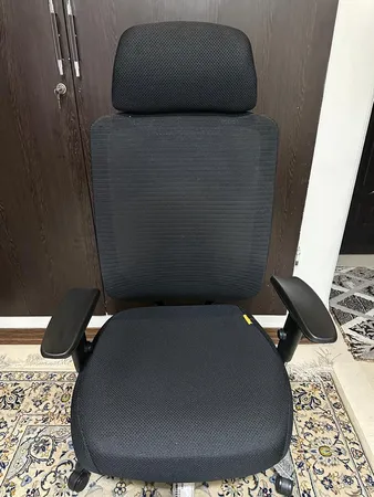 صندلی مدیریتی کادی نو مدل پشت توری VIP