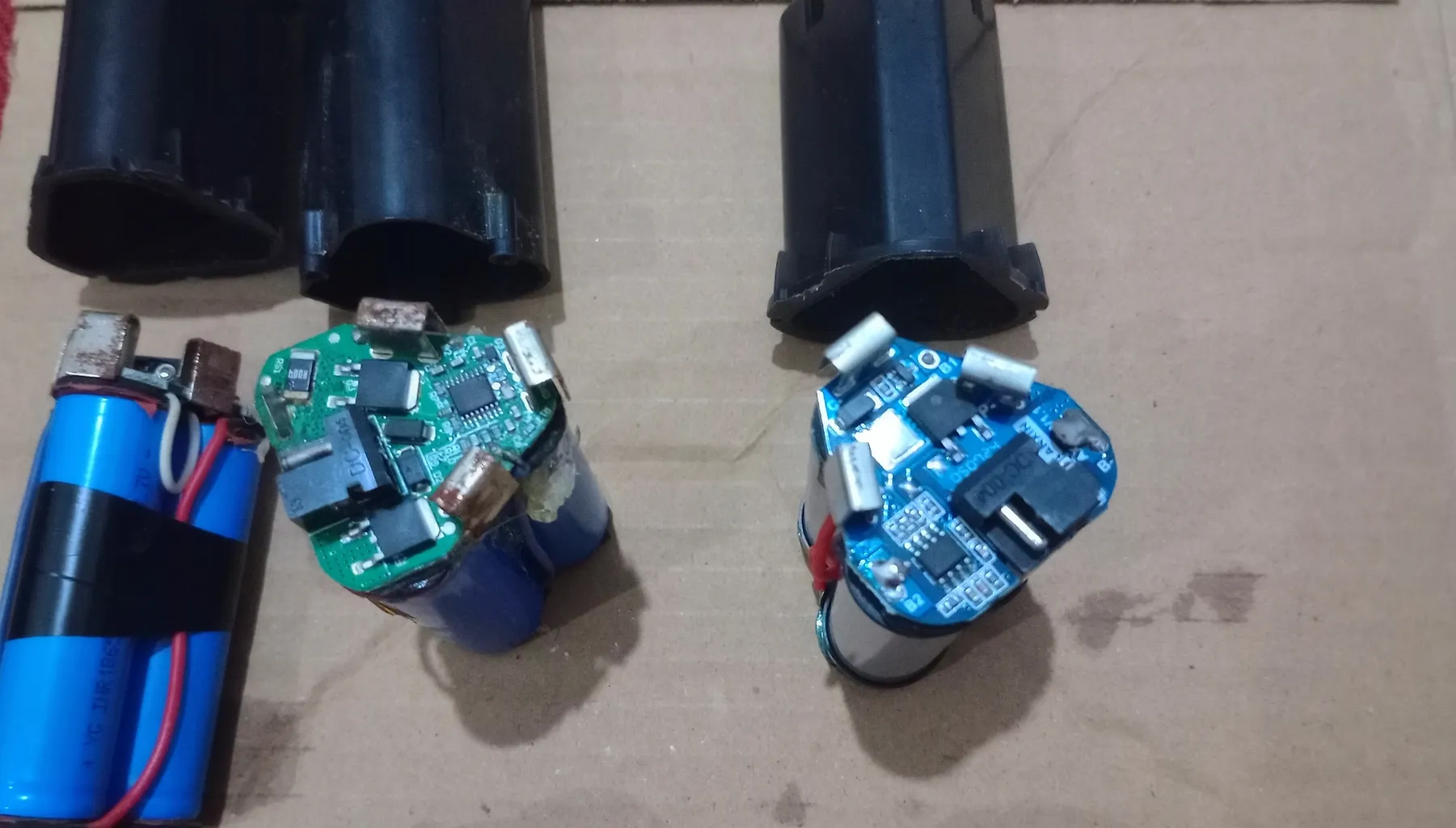 باتری دریل پیچ گوشتی شارژی بیست مدل سه ضلع کد 12V