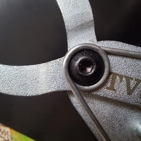 انبر سوکت بنزین تی وی اس تولز مدل1005B