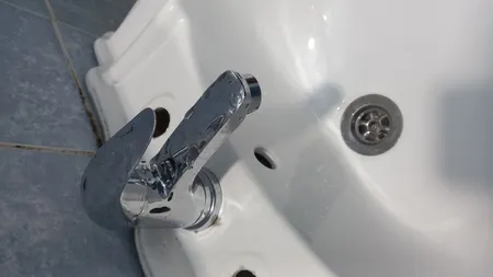 شیر روشویی تک متال مدل قو