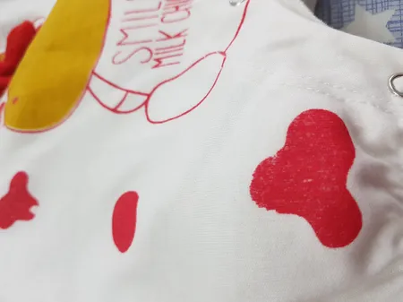 ست سرهمی و کلاه نوزادی دخترانه طرح گاو کد M268