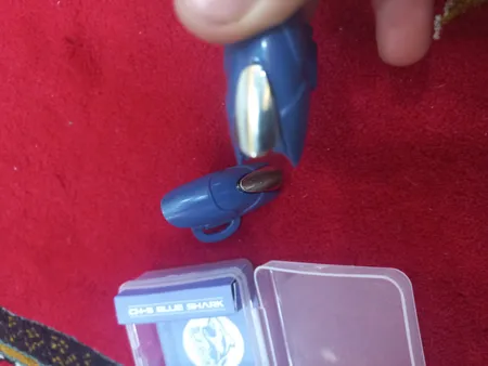 دسته بازی مدل Blue Shark به همراه آستین کنترل کننده انگشت