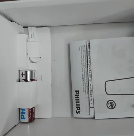 ماشین اصلاح موی صورت بانوان فیلیپس مدل BRR454