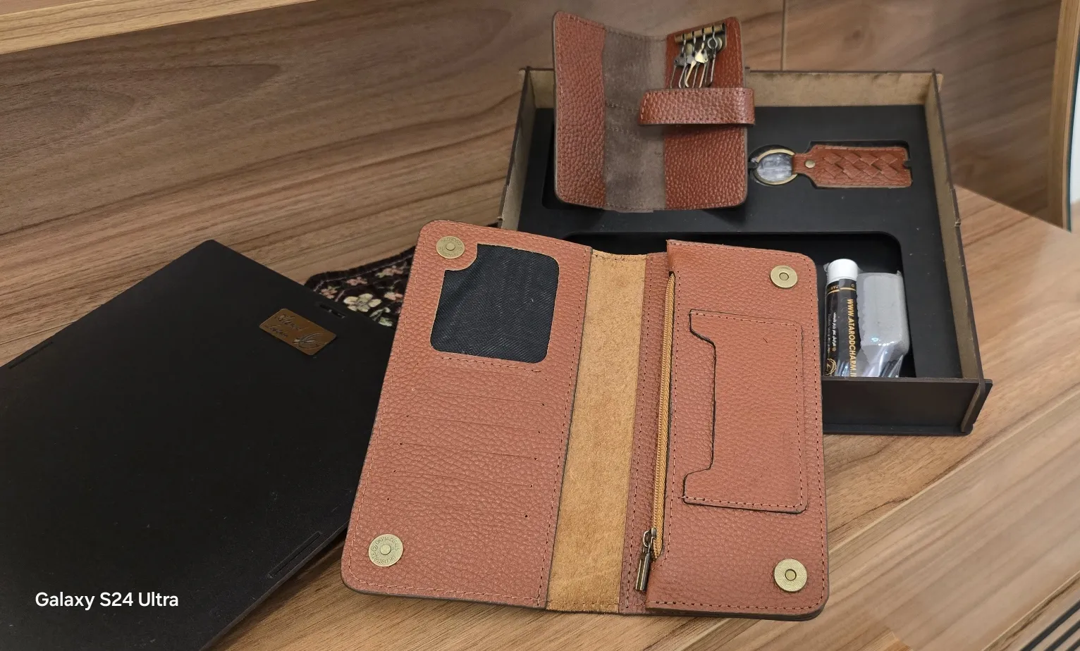 ست هدیه چرم عطارد مدل A17