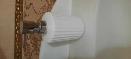 مخزن مایع دستشویی همارا مدل 005