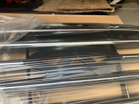 جلو پنجره ام وی ام X33 مدل T11-8401050