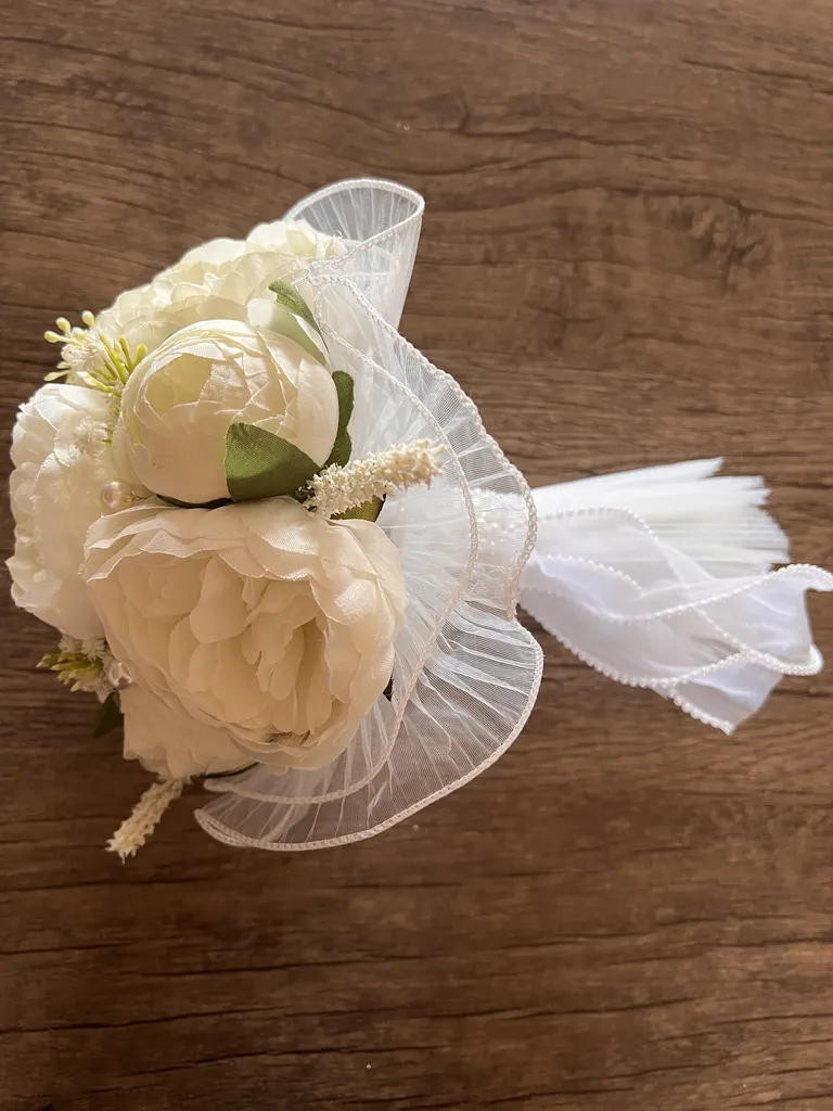 دسته گل مصنوعی عروس مدل مروارید