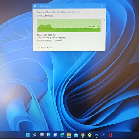 فلش مموری سندیسک مدل CZ600 ظرفیت 16 گیگ