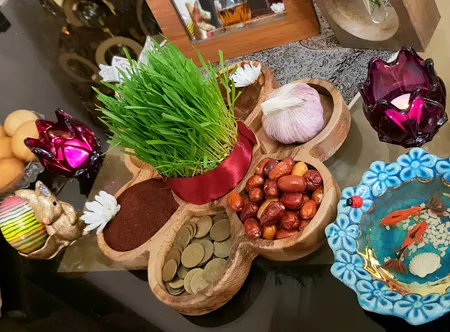 استند هفت سین چوبیس کد 2_211