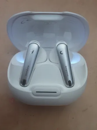 هدفون بلوتوثی انکر مدل Liberty 4 NC