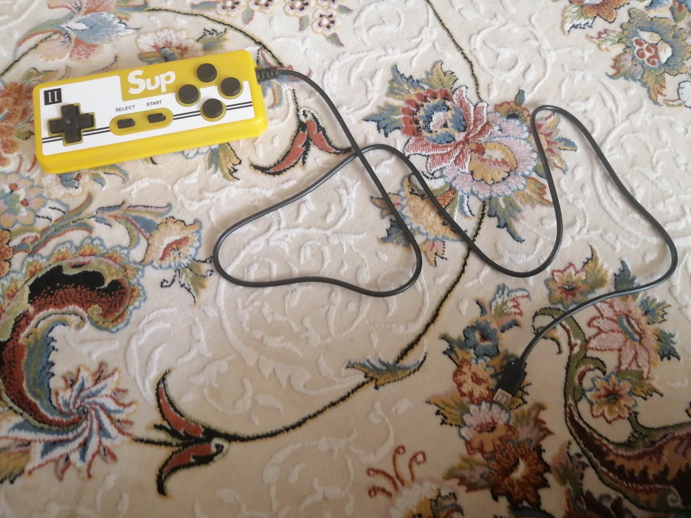 کنسول بازی قابل حمل ساپ مدل Retro Rasin