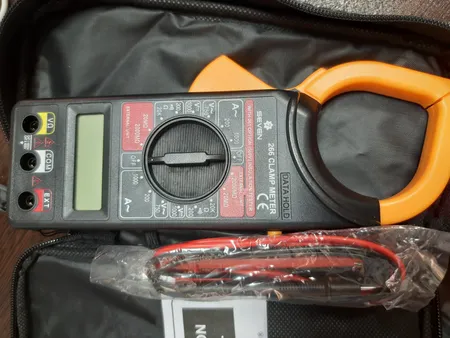 مولتی متر کلمپی مدل DT266