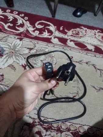 کابل برق سه پین منبع تغذیه کامپیوتر ای پی نت مدل Gold طول 1.5 متر