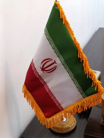 پرچم رومیزی مدل ایران
