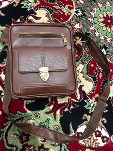 تجریه خرید کیف رودوشی چرم ما مدل HA-2