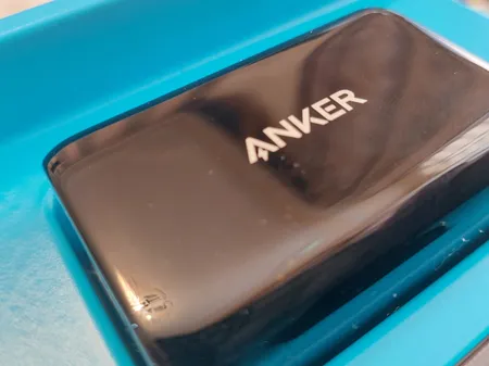 شارژر دیواری انکر مدل POWERPORT III 65W A2712