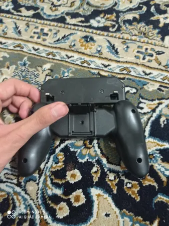 دسته بازی pubg مدل w10 مناسب برای گوشی موبایل