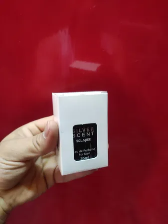 عطر جیبی مردانه اسکلاره مدل Silver Scent با رایحه گرم و تند حجم 35 میلی لیتر
