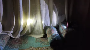 تجریه خرید نورافکن دستی جاب مدل JB-0199 R